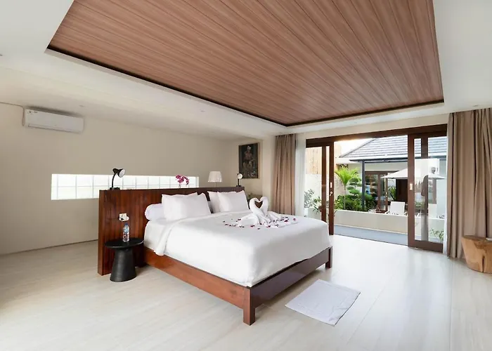 Luxury 4br Private Pool Villa, Serene Lux Jimbaran